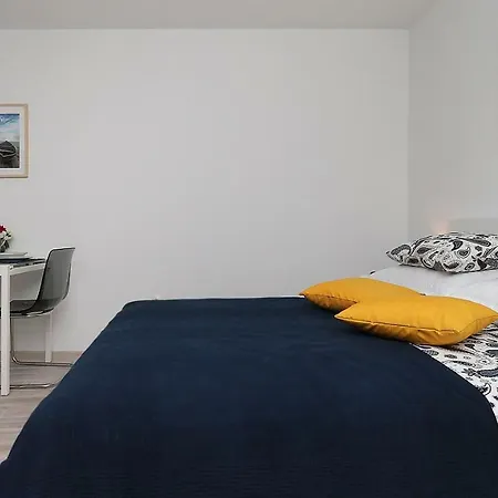 Apartman Modern Iva