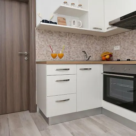Modern Iva Apartman Makarska